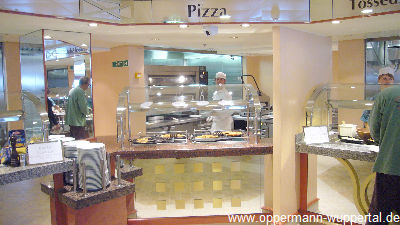 Garden Cafe & Kids Cafe Restaurant  auf der Norwegian Gem