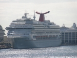Schiffsfoto des Kreuzfahrtschiffes Carnival Splendor